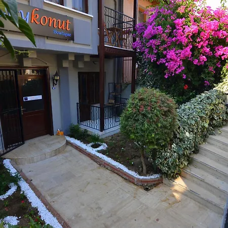 Royalis Boutique By Mykonut Hotel 3*