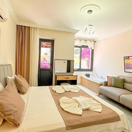 Royalis Boutique فندق فتحية