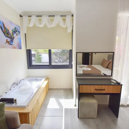 Royalis Boutique By Mykonut 3* Fethiye