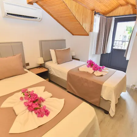 Royalis Boutique By Mykonut Fethiye