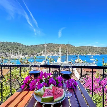 מלון Royalis Boutique