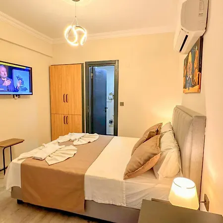 Royalis Boutique By Mykonut Hotel 3*