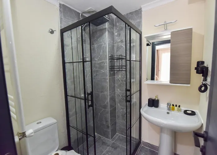 Royalis Boutique Отель 3*