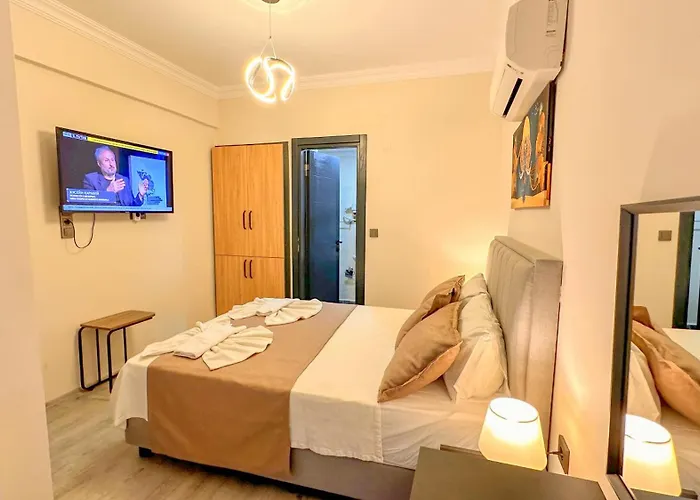 Royalis Boutique Отель 3*