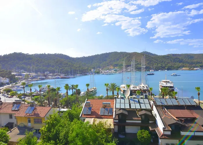 Hotell Royalis Boutique 3*