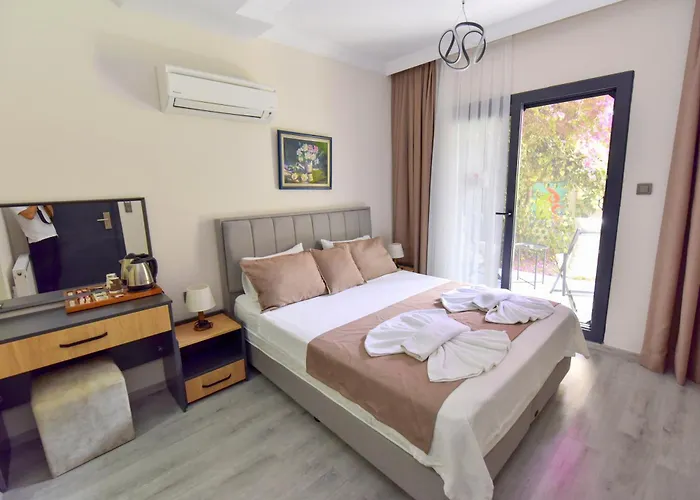 Hotel Royalis Boutique 3*